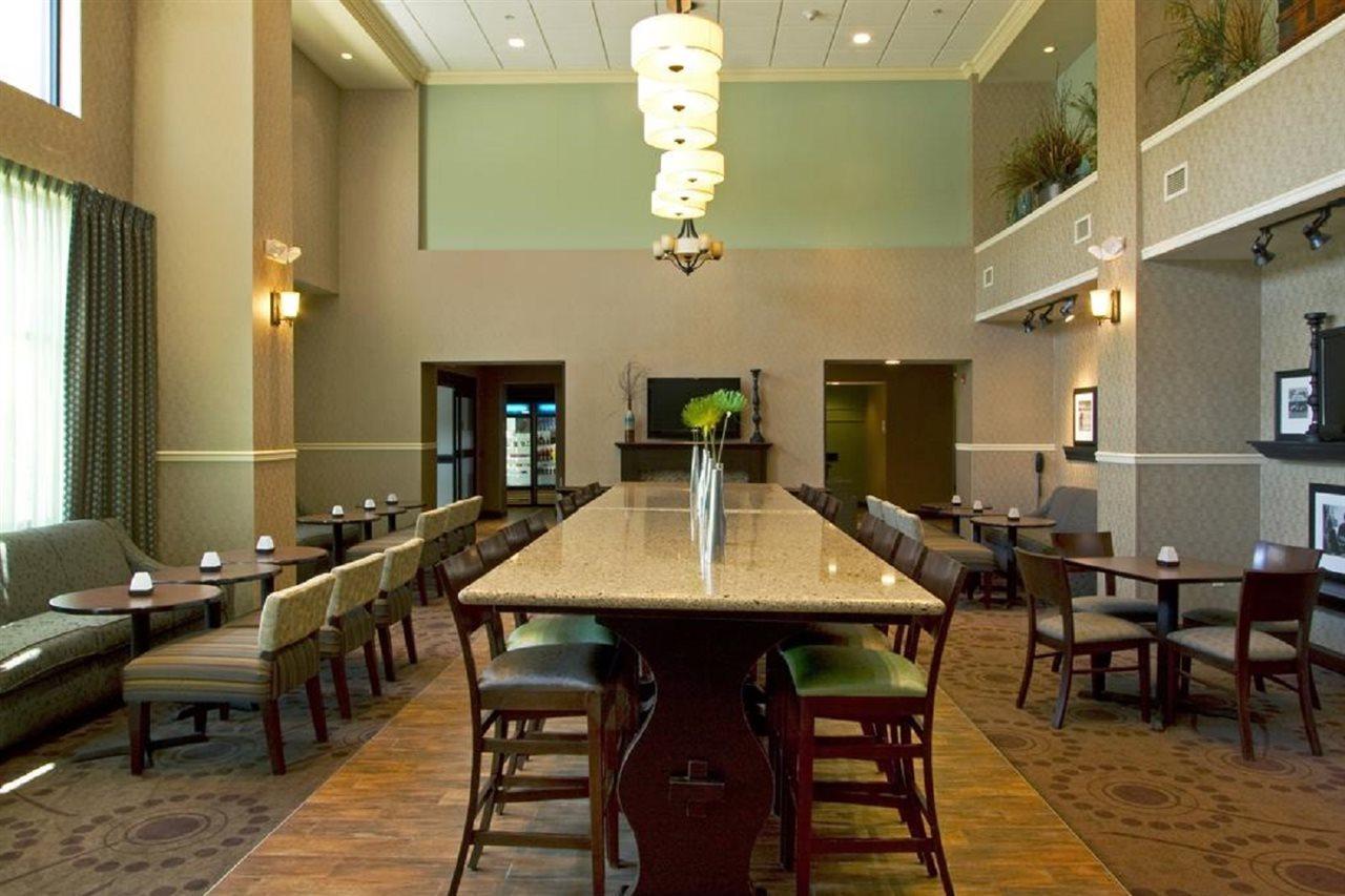 Hotel Hampton &