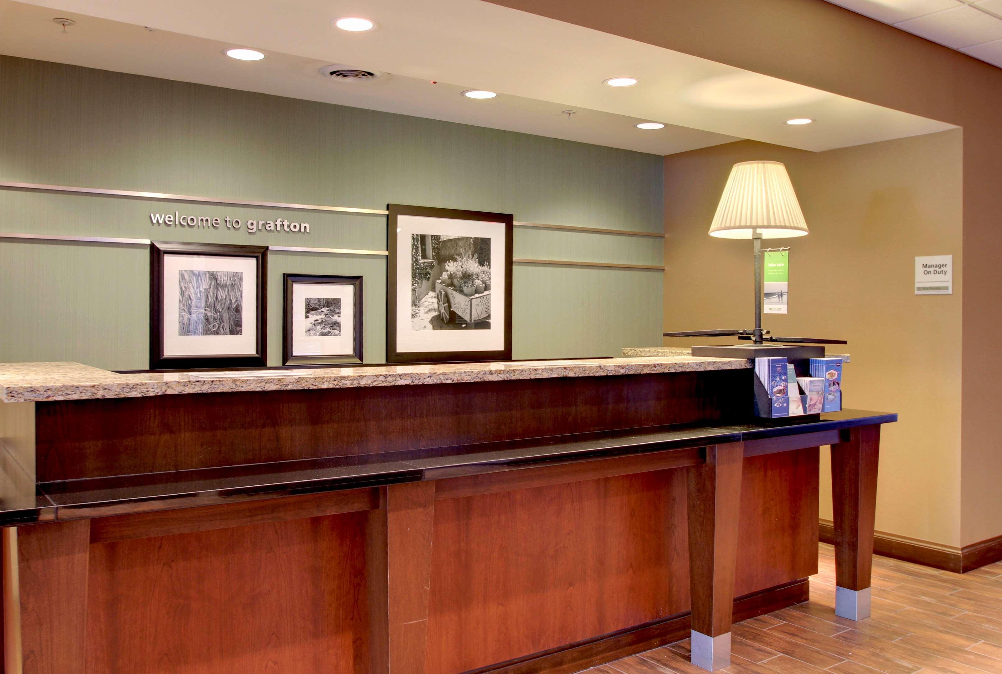 Hampton & Hotel 3*
