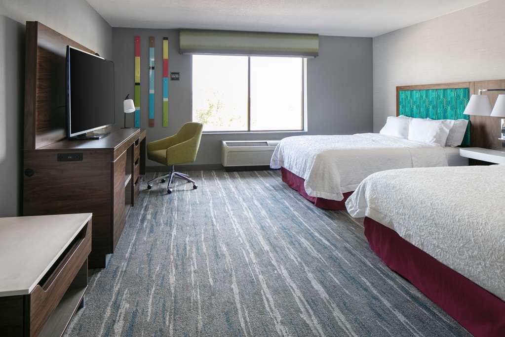 Hotel Hampton & 3*